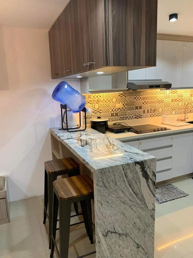 Club Ultima Residences Unit 1712 Cebu Eksteriør bilde